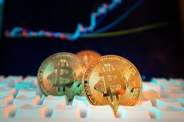 The Best Crypto to Buy in 2025 Might Not Be What You Expect—But These 3 Are Leading the Pack